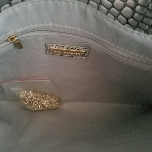 Large Envelope Clutch - Picture 4 of 4